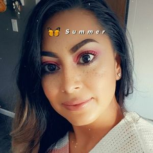 Meet your Posher, Janet